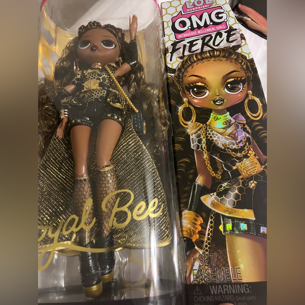 L.O.L. Surprise O.M.G. The Fierce Royal Bee Fashion Doll-New